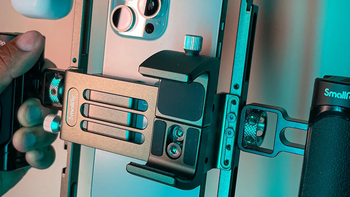 ADM2587EBRWZ,ADI,Преобразователь USB в последовательный порт Применение ADM2587EBRWZ в IoT