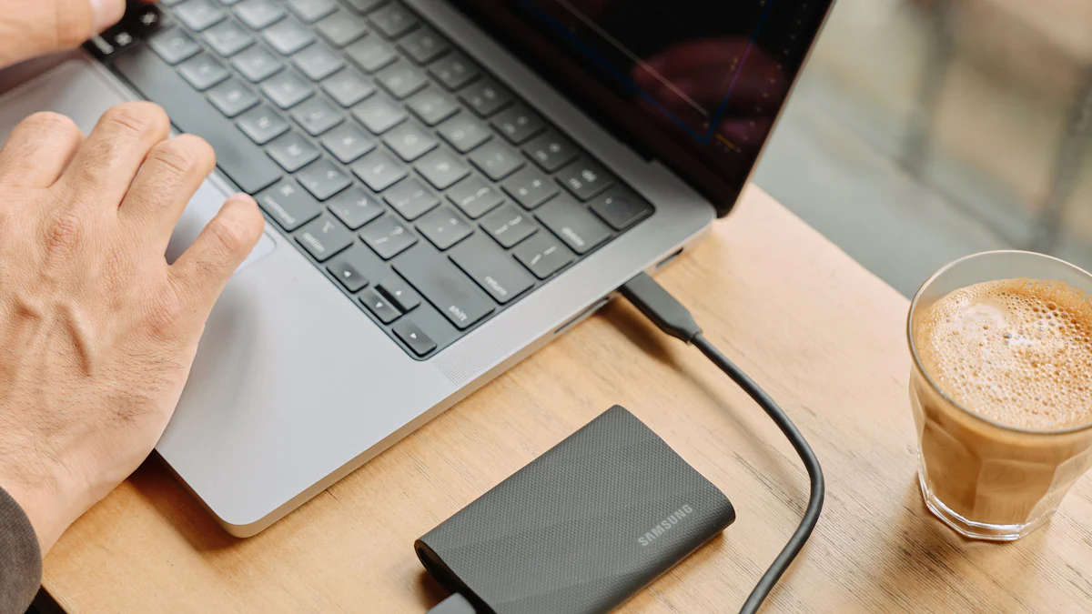 Comparison with Similar SRAM Chips