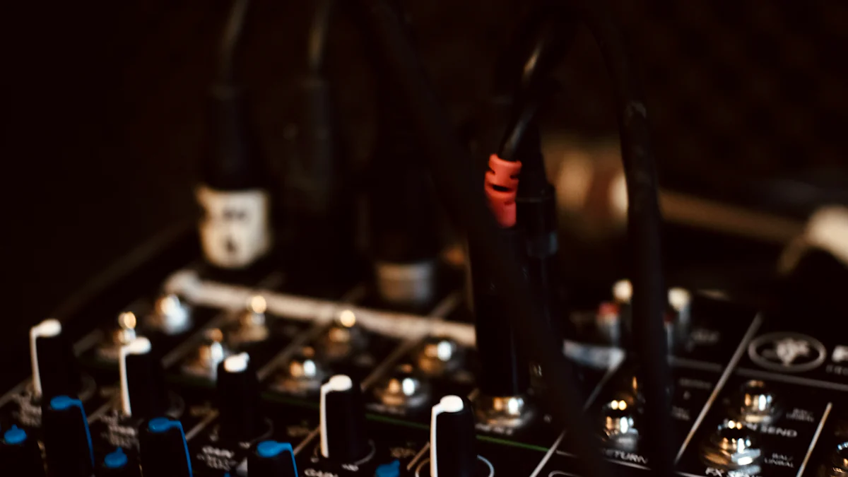 Применение ADF4159CCPZ-RL7 в радиочастотных системах