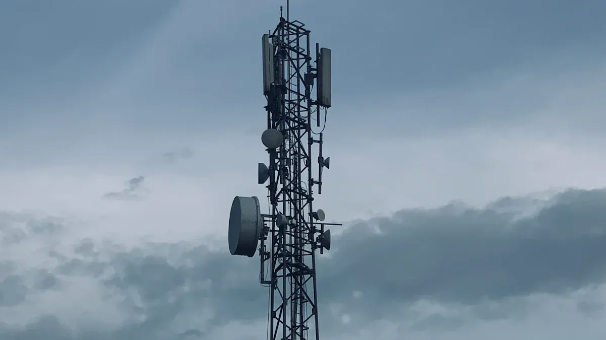 XC7A200T-2FBG484I logic solution for 5G communication systems